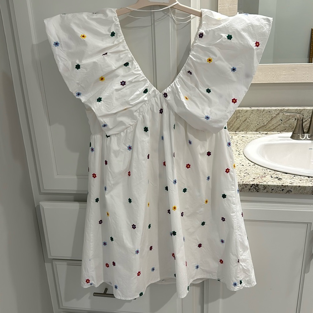 Boutique white floral dress
